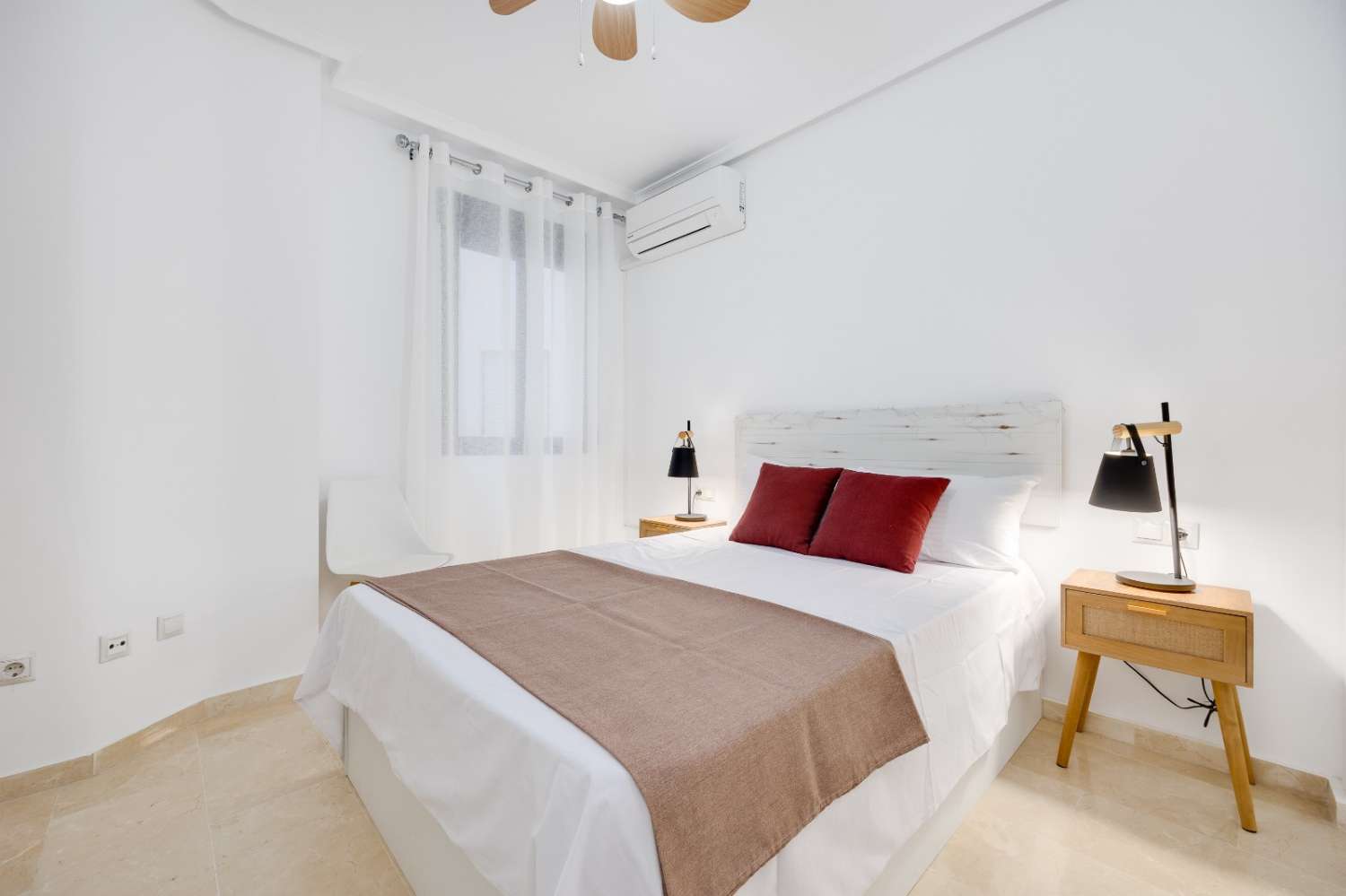 Apartamento reformado cerca del mar